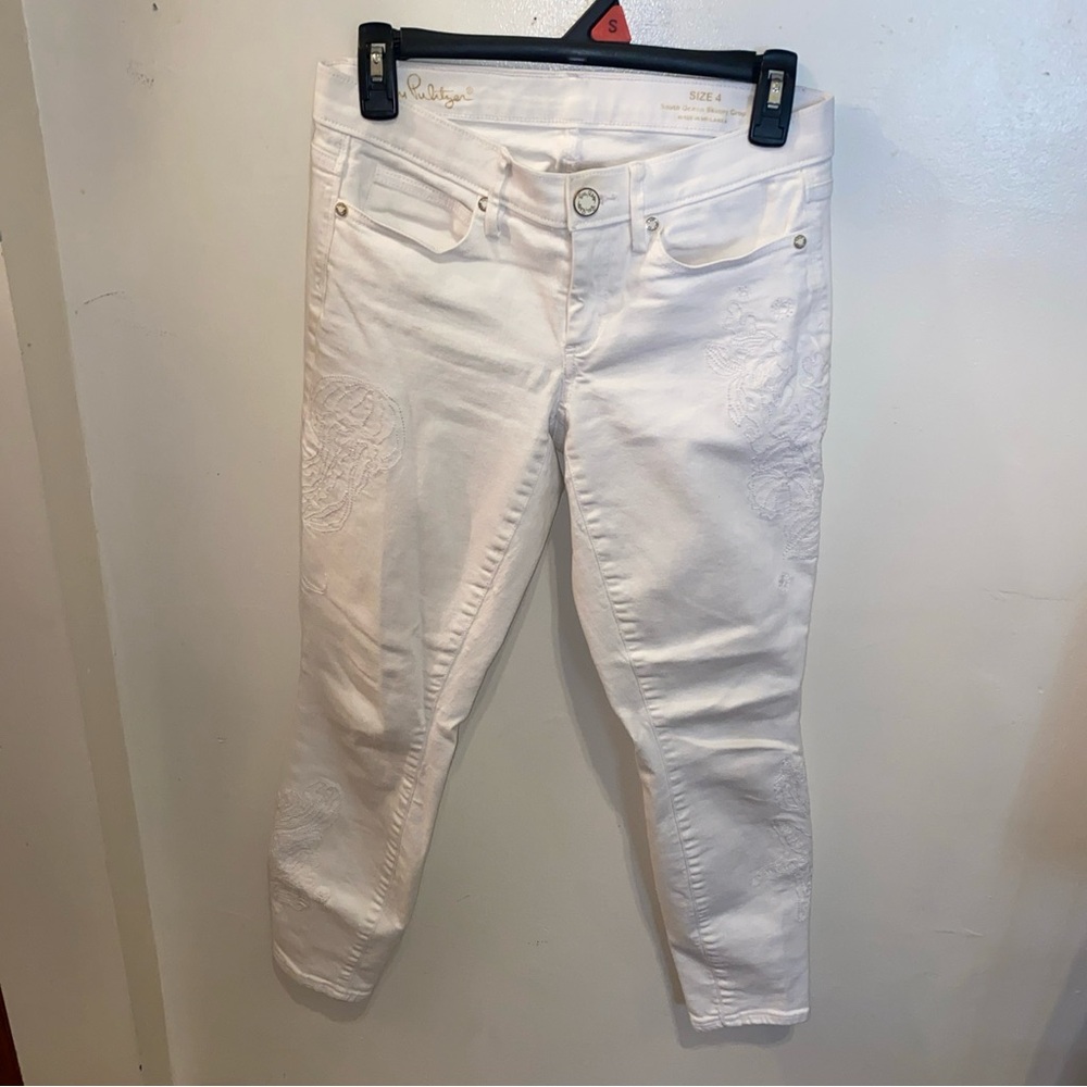 Lilly Pulitzer South Ocean skinny crap with embroidery jean
